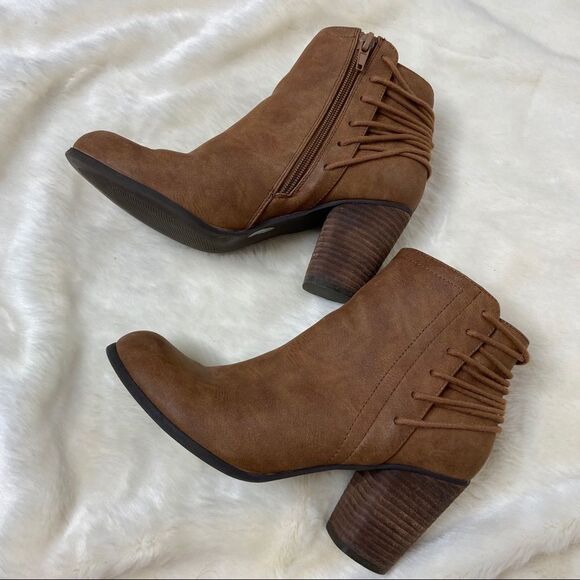 Madden Girl Dutton 8 ankle bootie - Picture 7 of 10